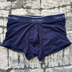 Calvin Klein Micro Stretch Low Rise Trunks | Navy Blue | Men’s Small | Like New